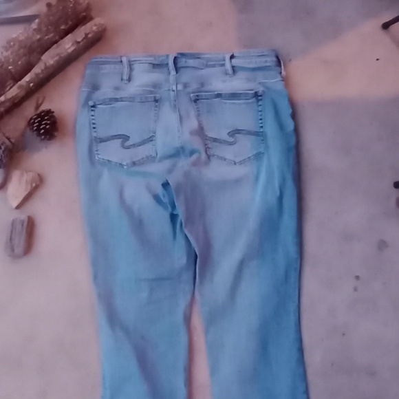 Copy-Silver Jeans Boyfriend Distressed Size 16 Women’s EUC - Picture 6 of 8